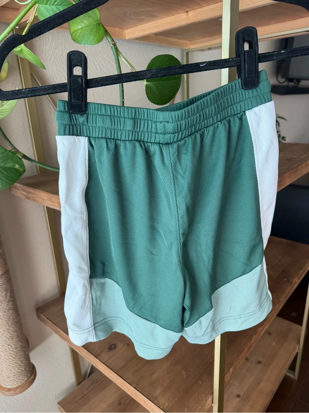 GAP breathable athletic